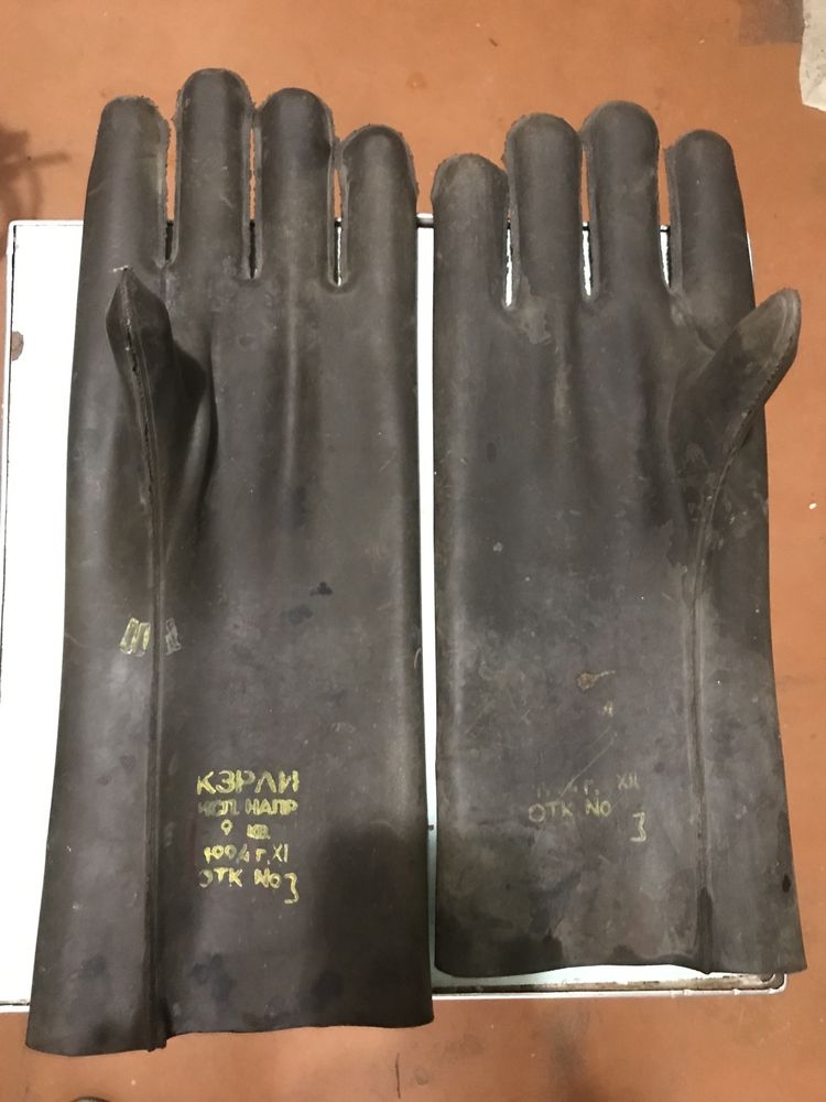Перчатки резинові діелектричні СССР