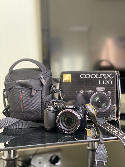 Фотоапарат Nikon Coolpix L120 ZOOM 15X