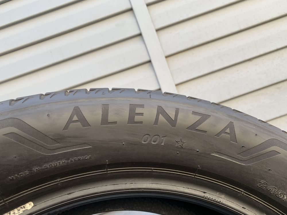 Пара літніх шин Bridgestone 245/50 R19 Alenza 001