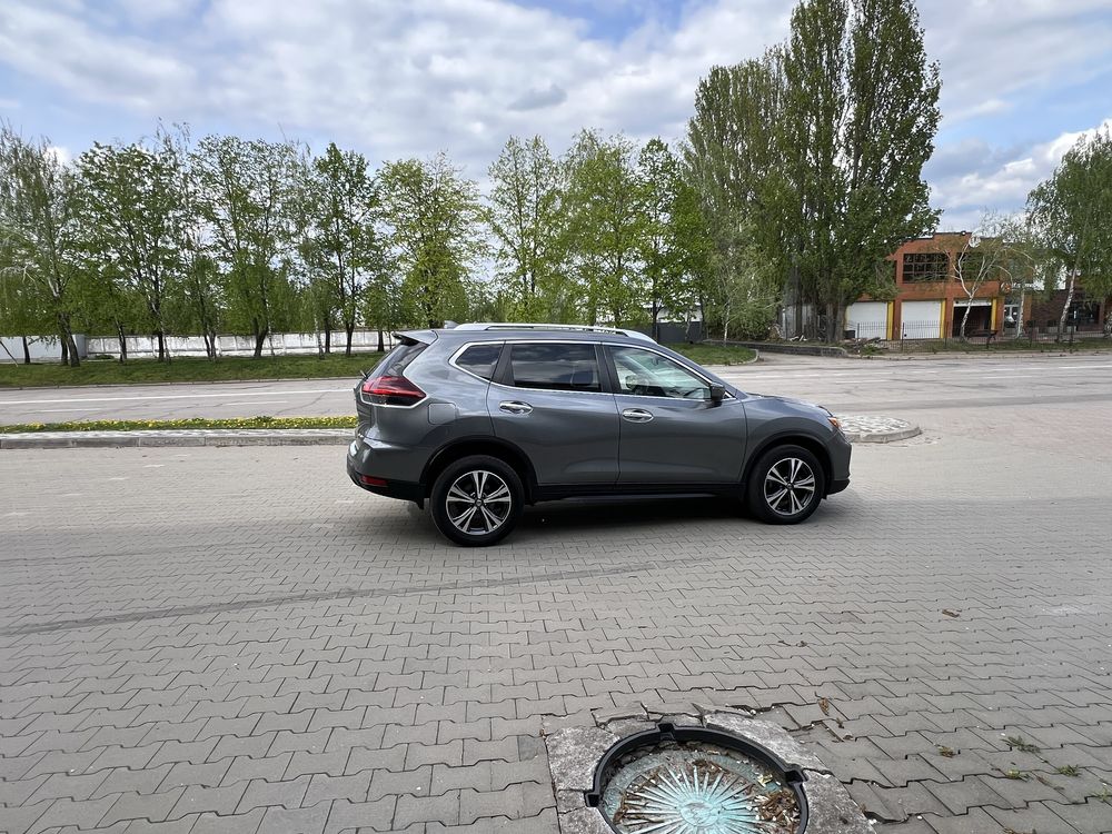 Nissan rogue 2019