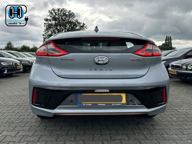 Хюндай Hyundai Ioniq. 232 km