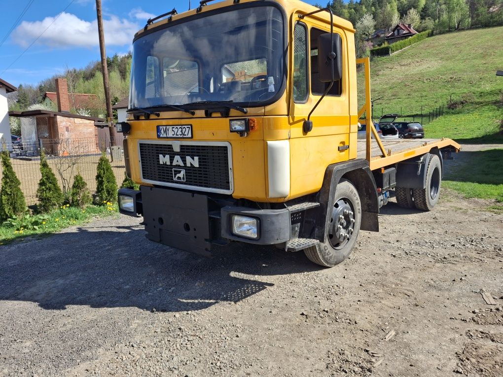 MAN 12.136  specjalny  laweta solarka