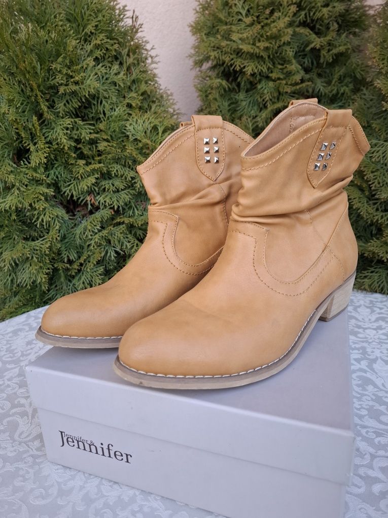 Botki wiosenne rozm.39. Kolor Camel