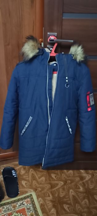 Зимова куртка на хлопчика