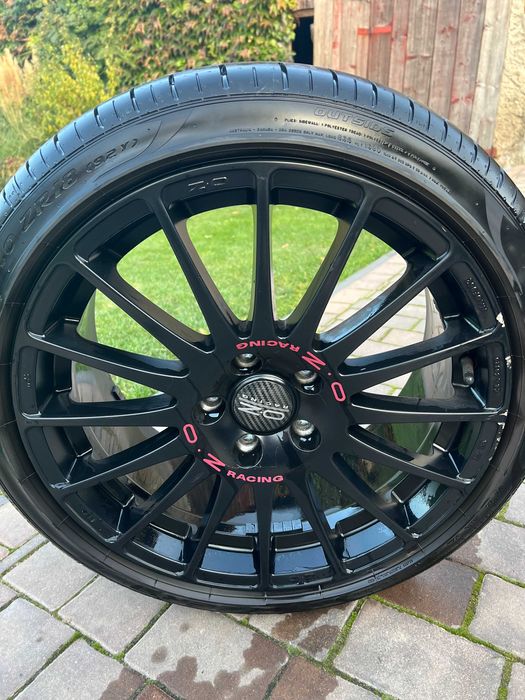 felgi oz superturismo GT 18 5x112