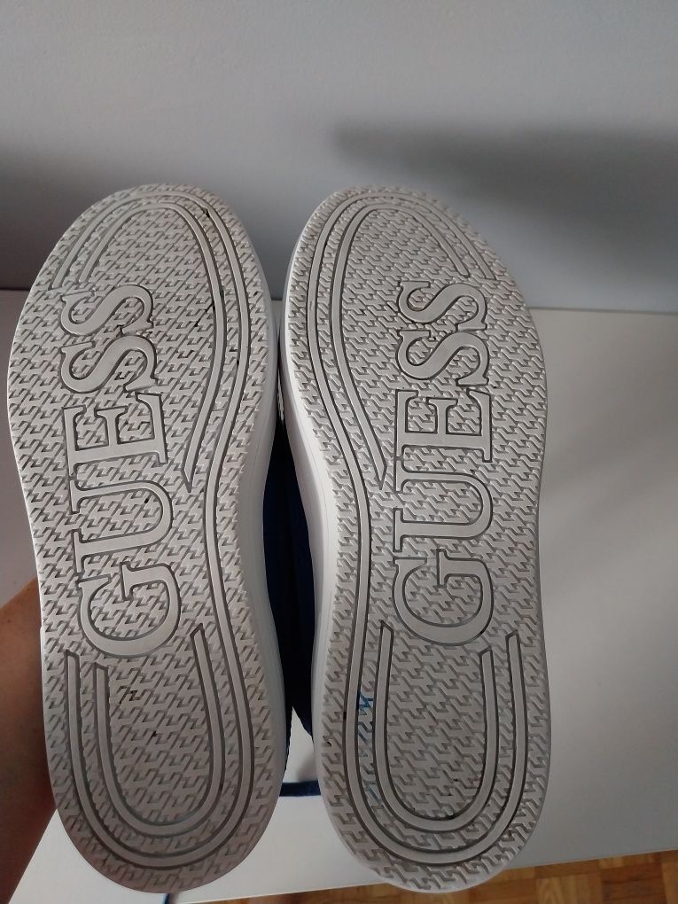 Sneakersy Guess rozm 40