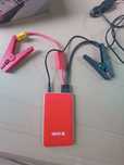 Powerbank z rozruchem samochodowym