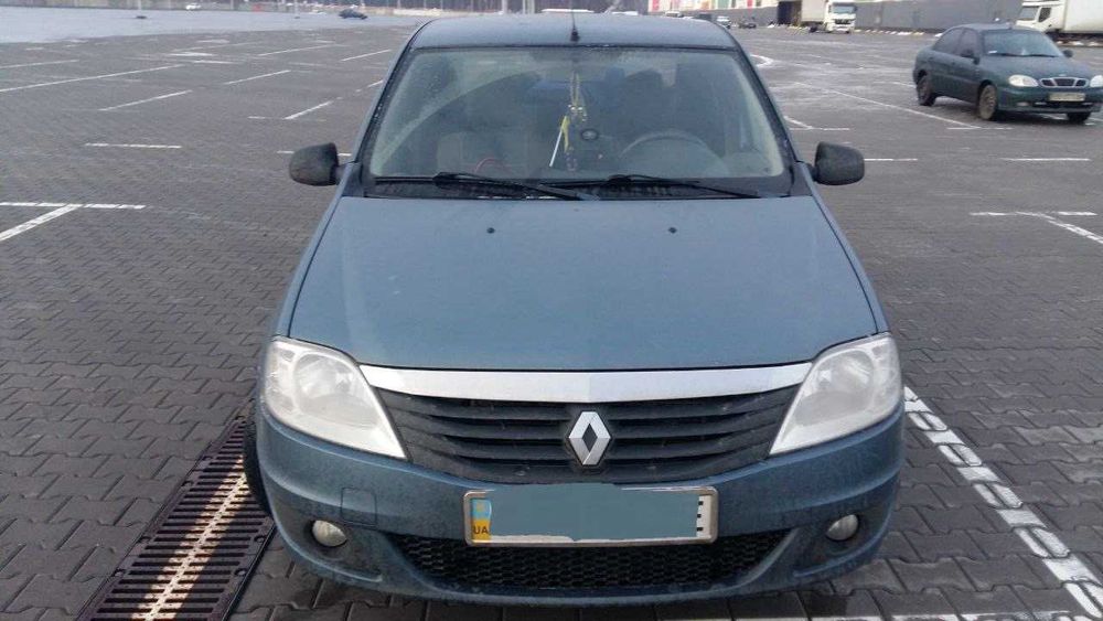 рено логан один власник