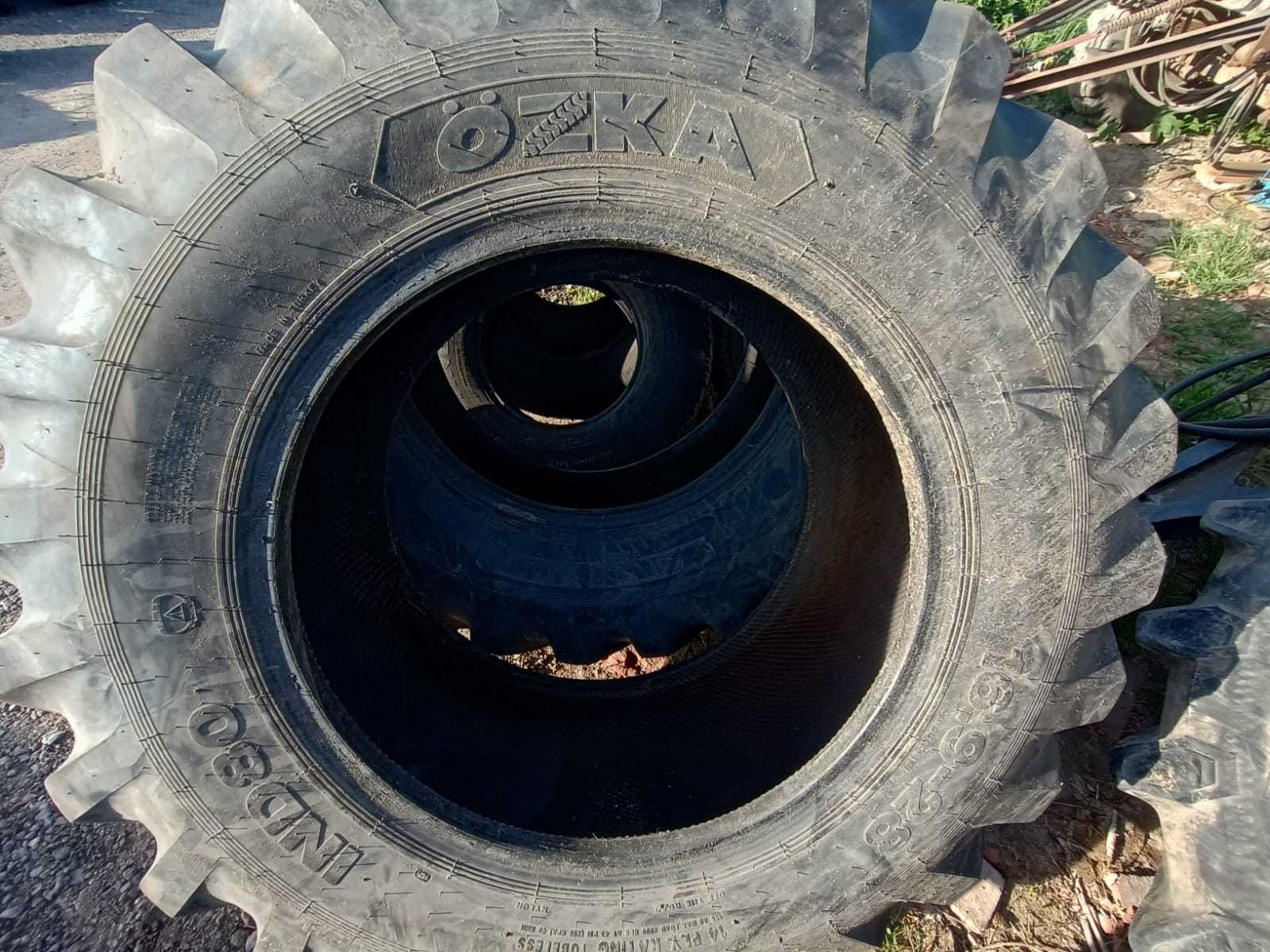 Opony przemysłowe 16.9-28 Ozka IND80 koparko ładowarka JCB Cat Case MF