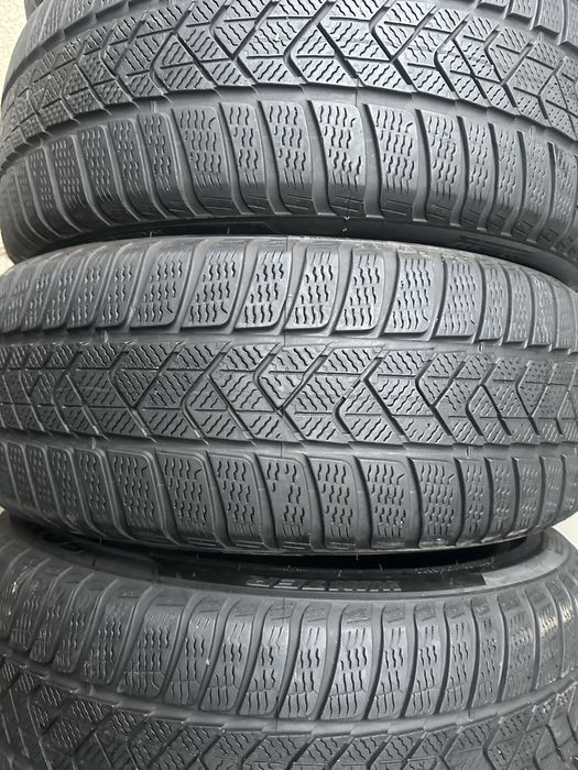 225/45/19 96V Pirelli Sottozero 3 RSC