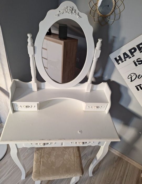 Toaletka drewniana dla dziewczynki