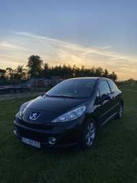 Peugeot 207.