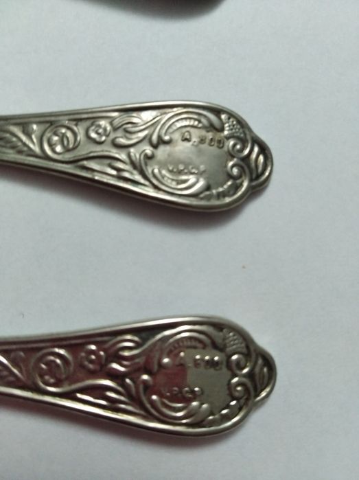 Srebrne łyżeczki 800