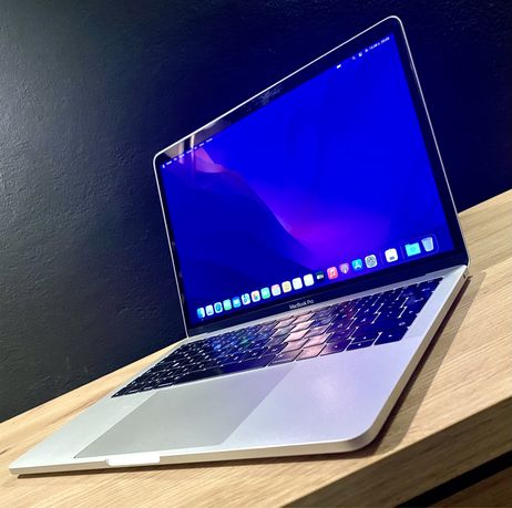 Apple MacBook 2K Pro retina 13 A1708 i5 16 GB / 256 GB SSD