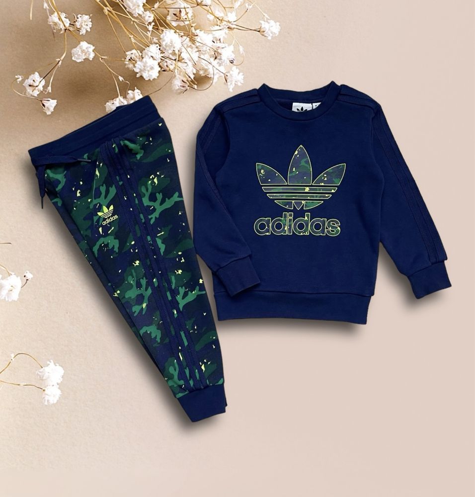 Крутезний спортивний костюм (штани+світшот) Adidas на хлопчика 2/3 р