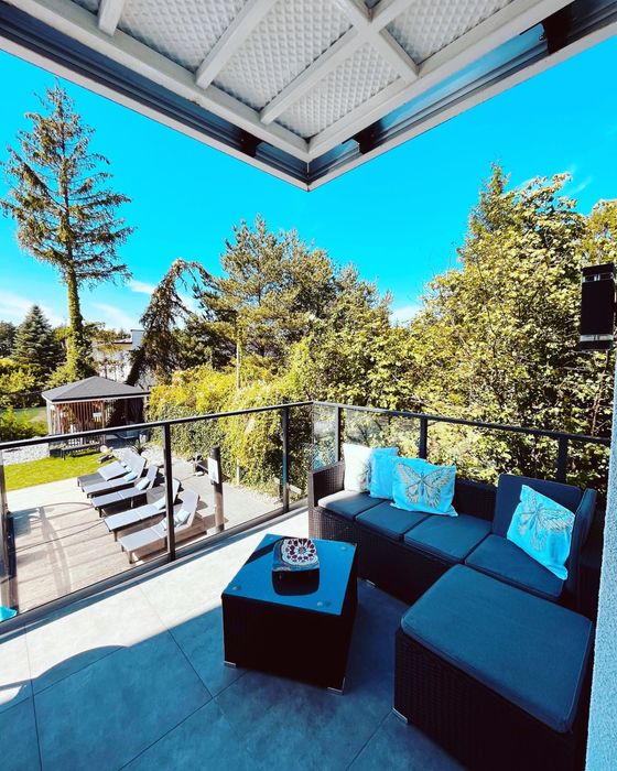 -Basen zadaszony, jacuzzi, sauna!klimatyzacja,aneksy kuchenne.