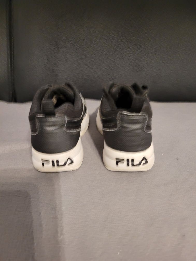 Buty Fila rozm. 33 unisex