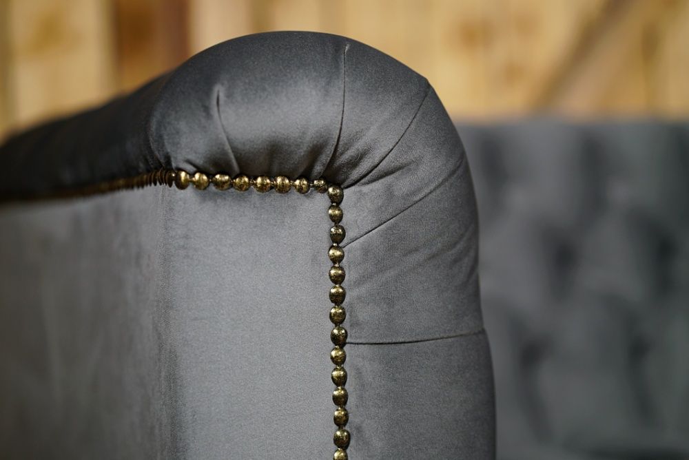 Sofa Kanapa Na Wymiar Chesterfield + Pufa Popiel Szara Retro PRL Loft