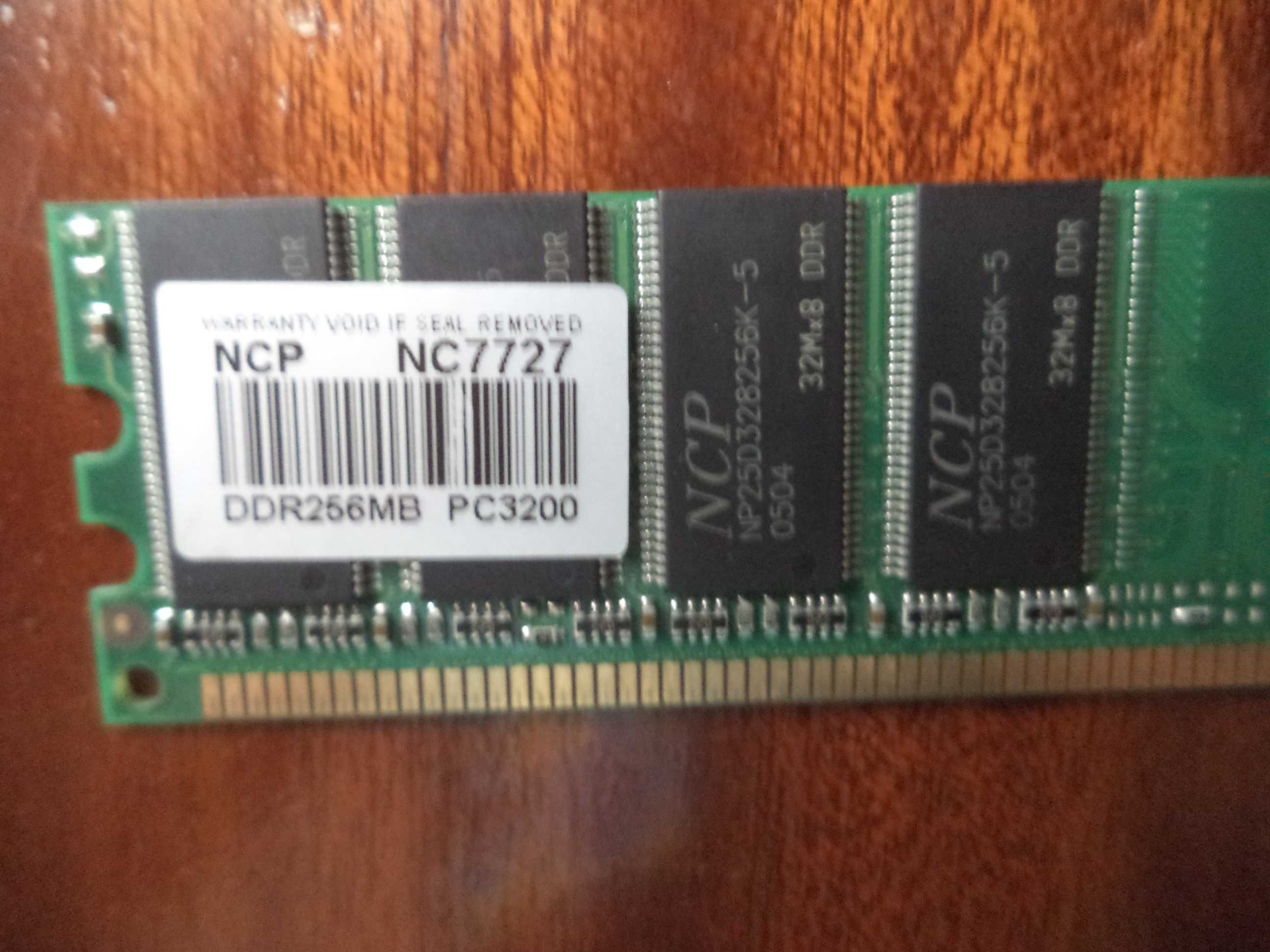 Сетевая карта DFE-520TX D-Link и оперативная память DDR 400MHz  256MB