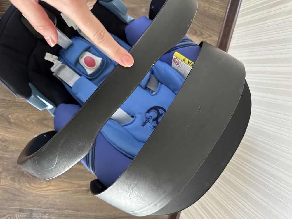 Автокрісло Cybex Aton