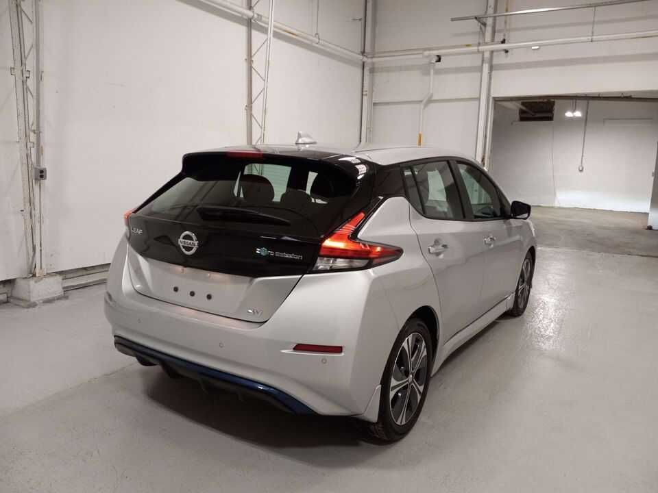 2022 Nissan Leaf SV 40 kWh