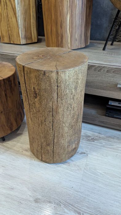 Пеньок столик стілець