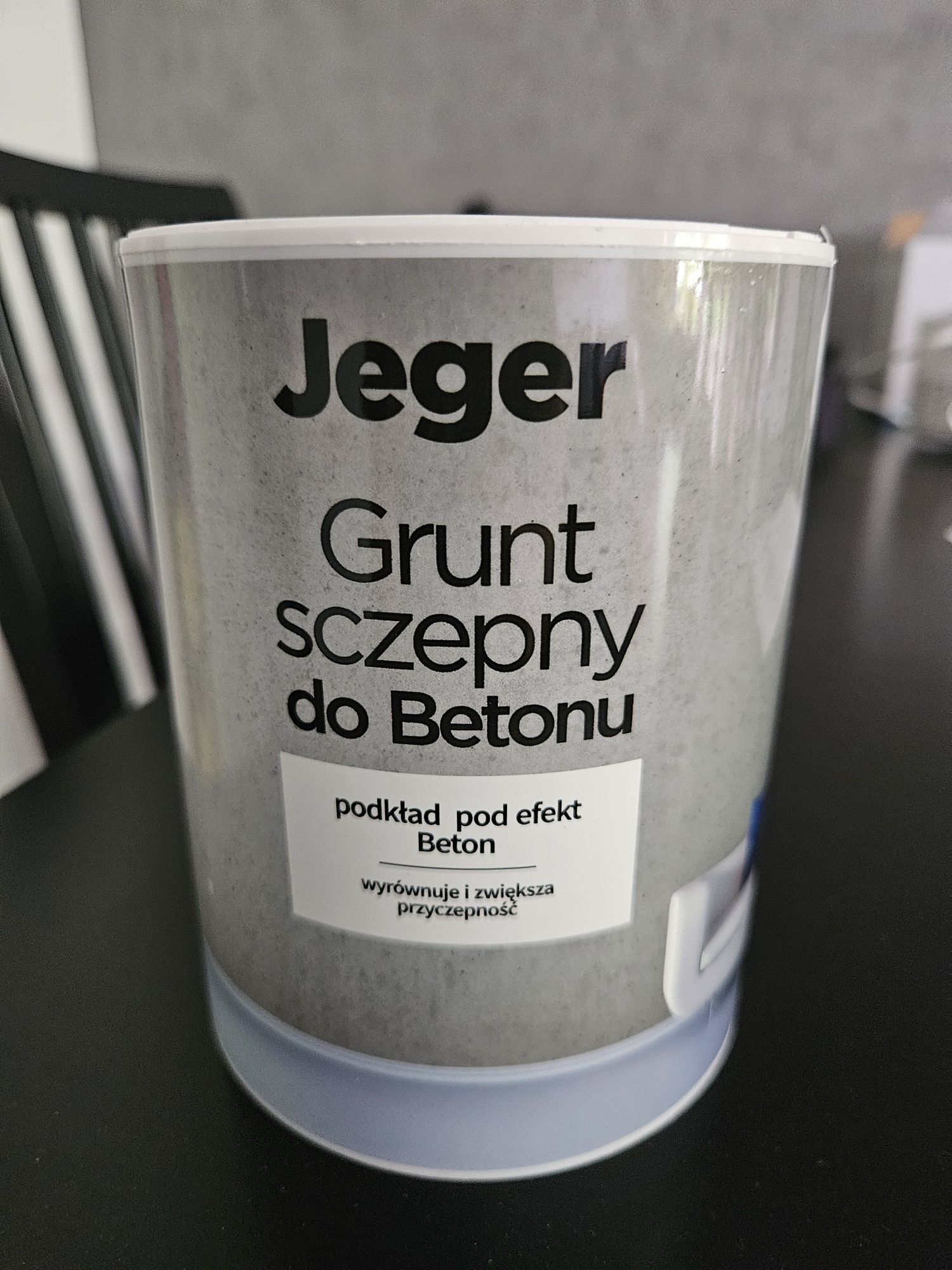 Jeger grunt sczepny do betonu 1 kg
