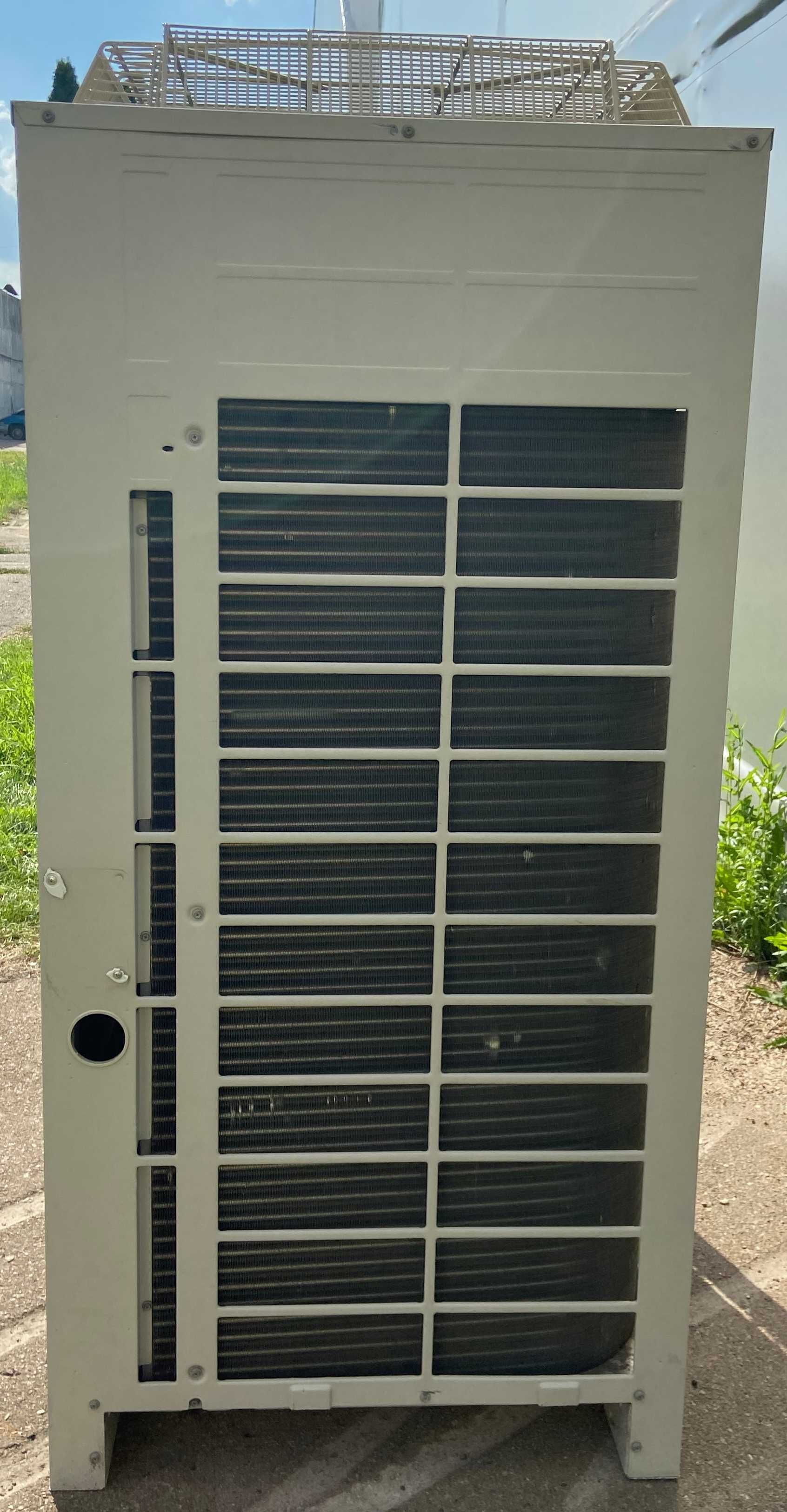 Наружный блок инверторный Daikin RXYQ12P тепловой насос (до 370м2)