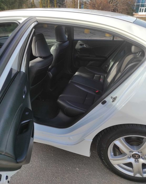 Honda Accord IX 2016