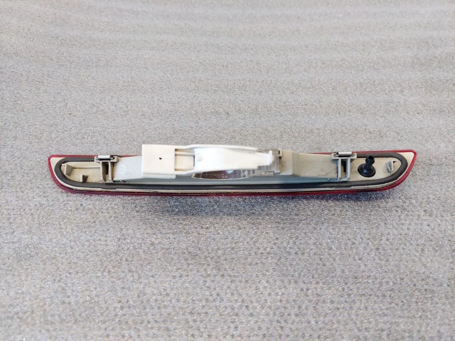 Luz stop adicional / 3º stop FORD Fiesta V (JH_, JD_)