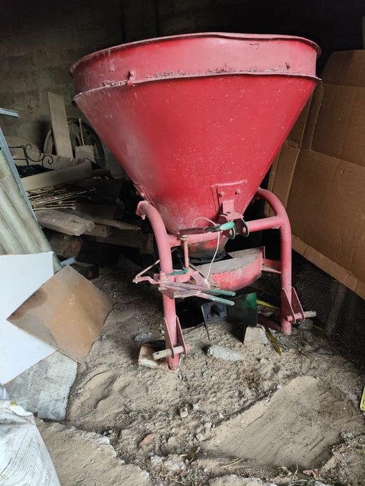 Rozsiewacz do nawozów