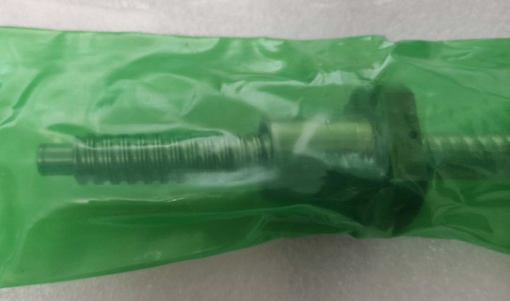 Винт ШВП 1605 с обработкой + гайка .  300 мм , 400 мм  ... 1000 мм .