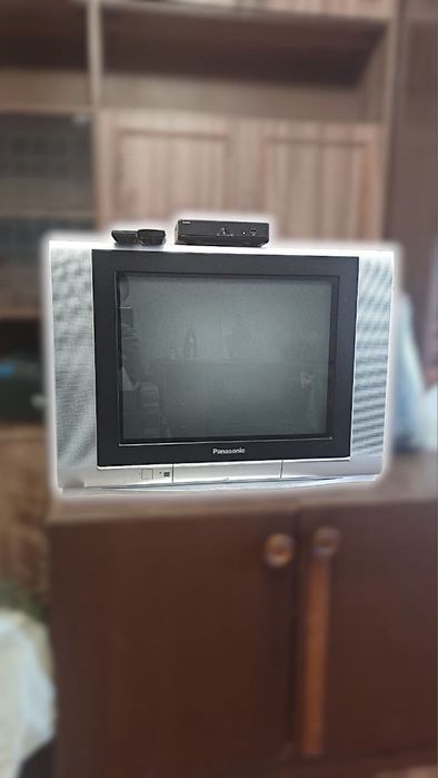 ХОРОШИЙ Panasonic colour TV / Панасонік кольоровий телевізор ТВ