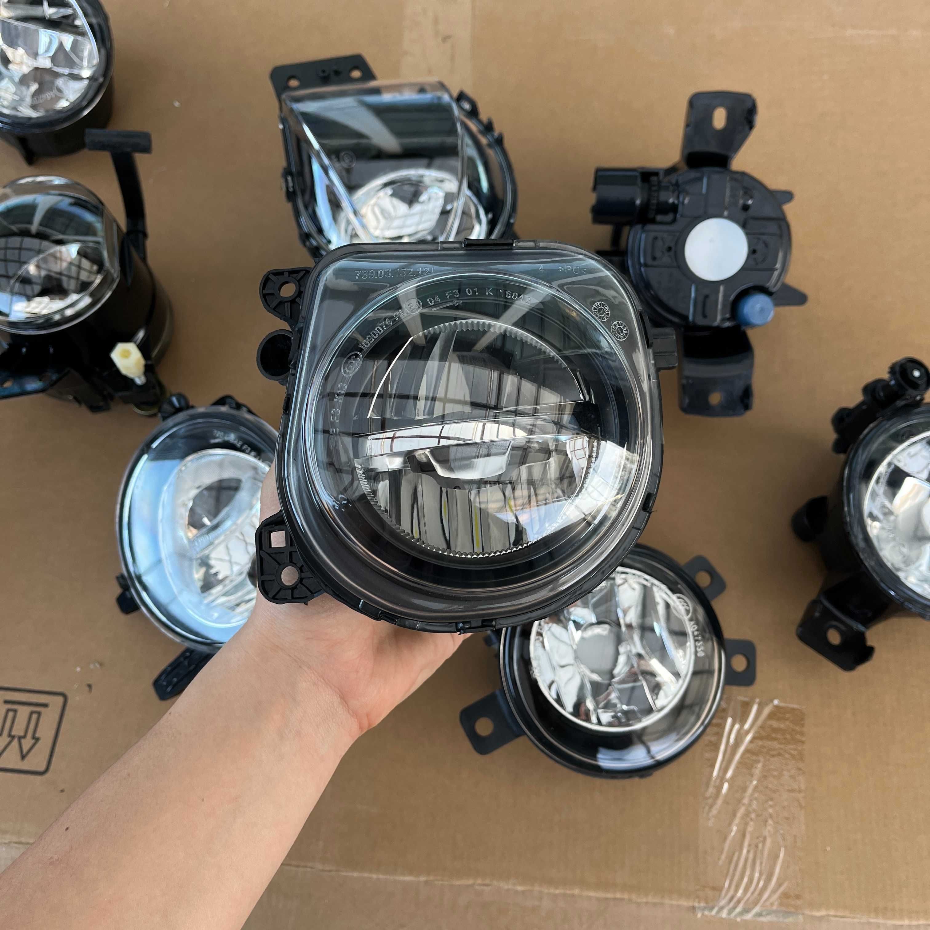 Противотуманки BMW F01F10F15F30G12G30G20G01G02E34E36E38 ліва права