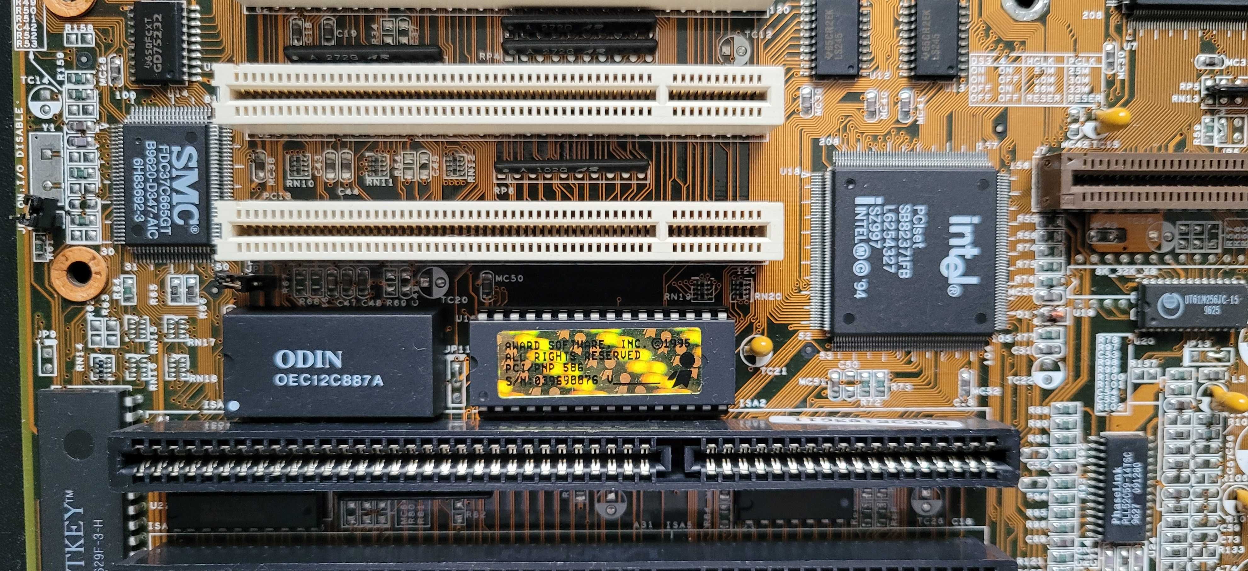 Płyta główna retro ABit AB-PT5 Socket 7 AT