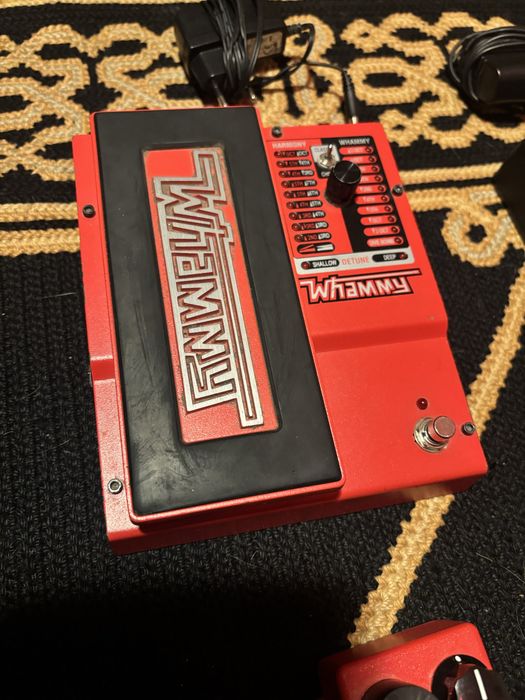 Pedais de Guitarra (Whammy, Canyon, DL4, Dyna Comp, Sparkl Drive)