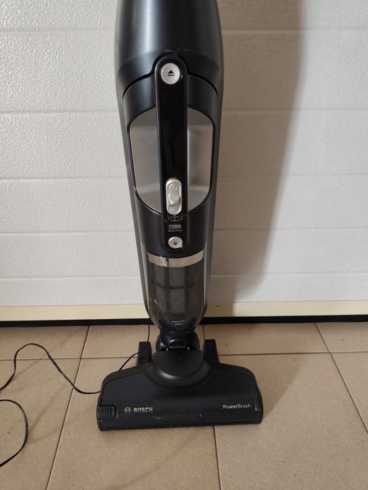 Aspirador Bosch 2em 1 série 4