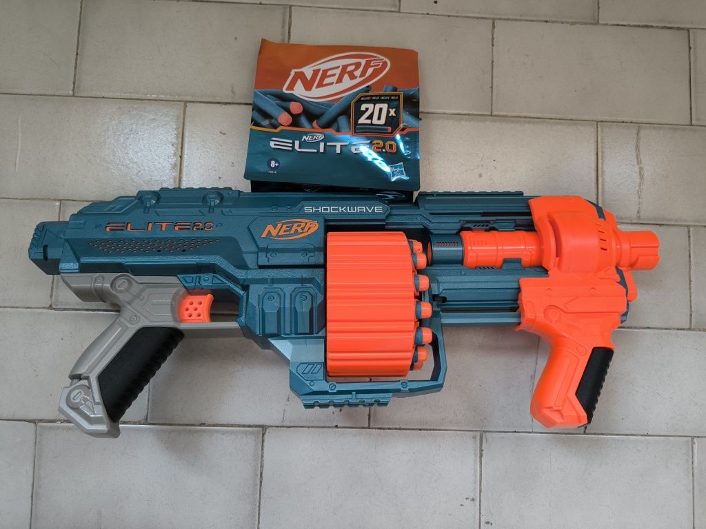 Nerf Elite 2.0 Shockwave + Nerf Elite - Alvo Digital
