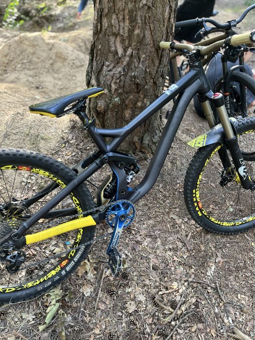 Rower dh commencal supreme v3