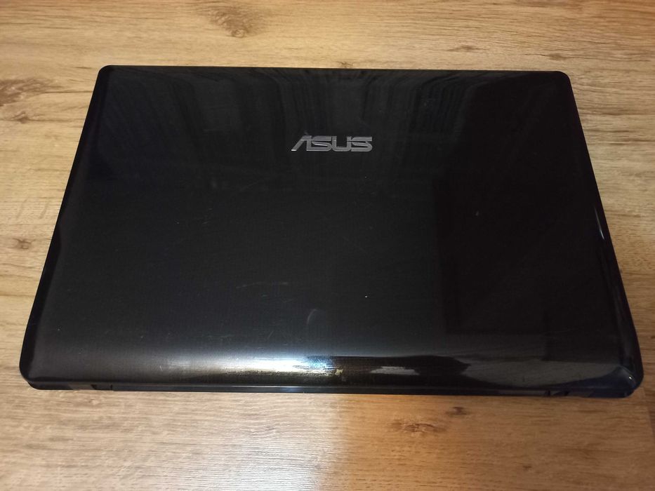 Laptop Asus K52J Intel i3 4GB ram 128gb ssd z ladowarka