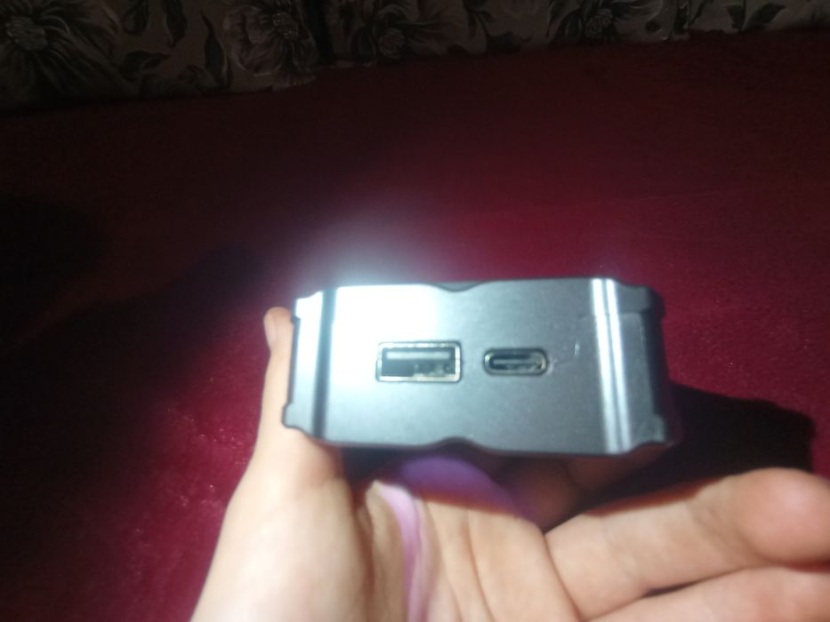 Безпроводні навушники