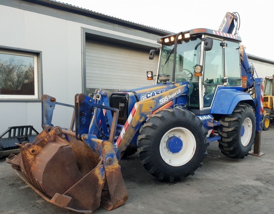 Case 595 Super LE ładowarka kołowa