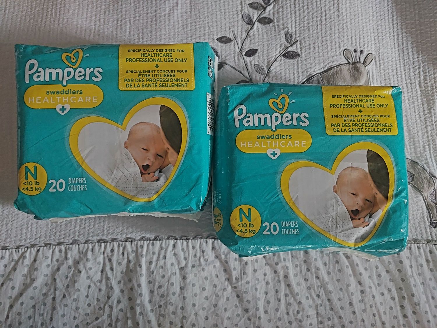 Памперси, підгузки Pampers Swaddlers N. 0-1.