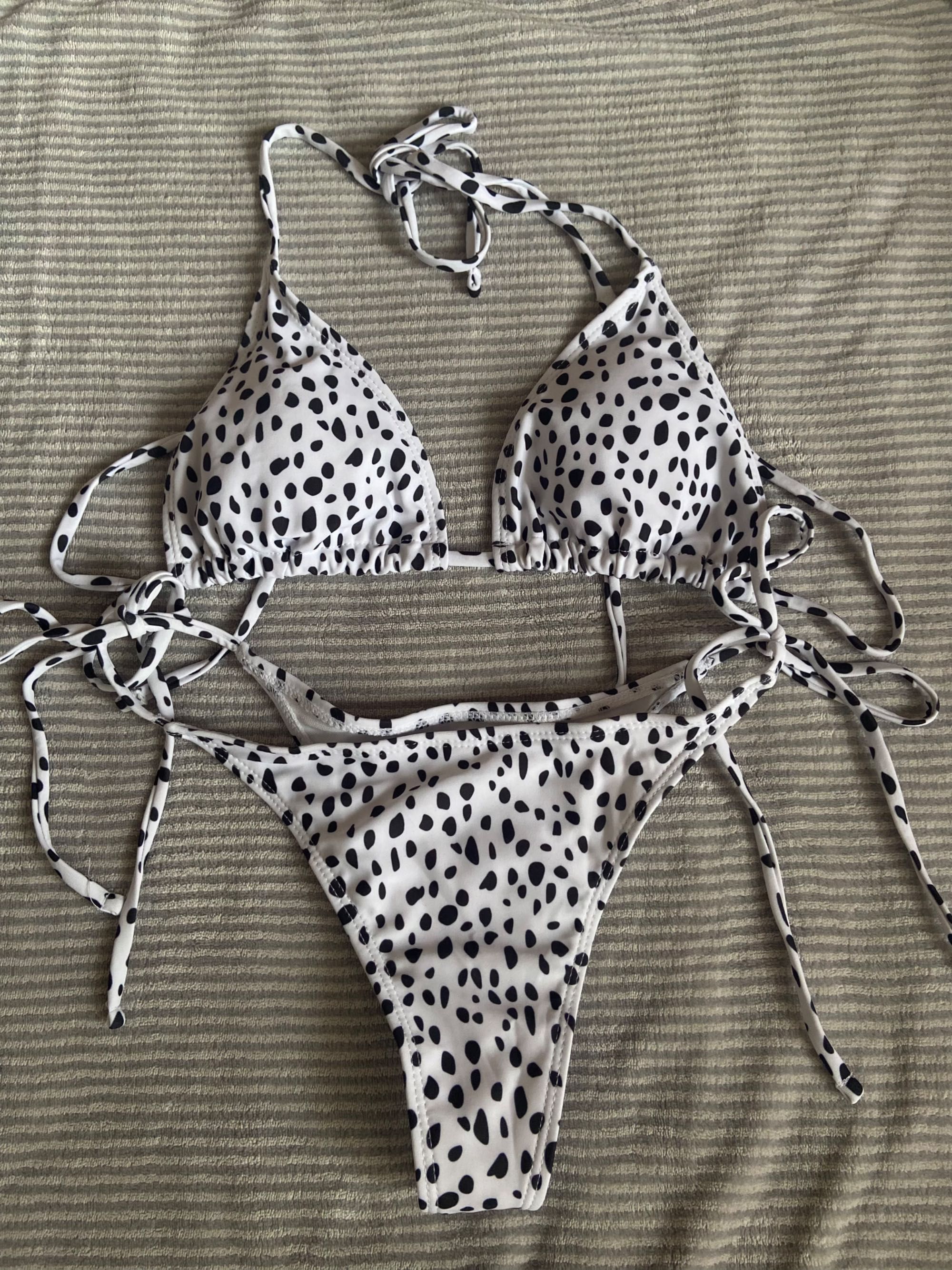 Nowy zestaw bikini S