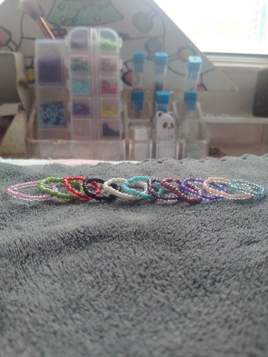 Украшение из бисера