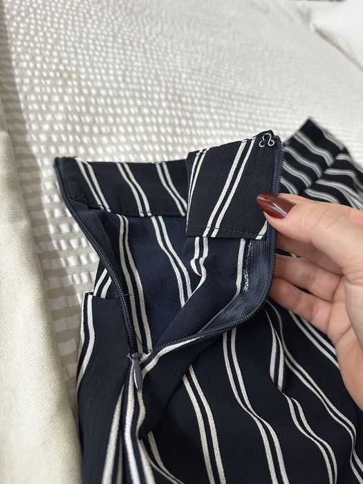 Calças azul marinho/34