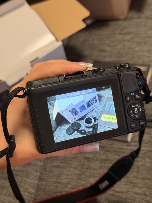 Фотоапарат Canon eos m3
