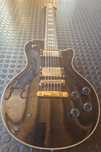 Guitarra elétrica - Stagg L400 BK Les Paul