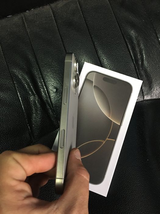 Apple iPhone 16 Pro 128gb Natural Titanium