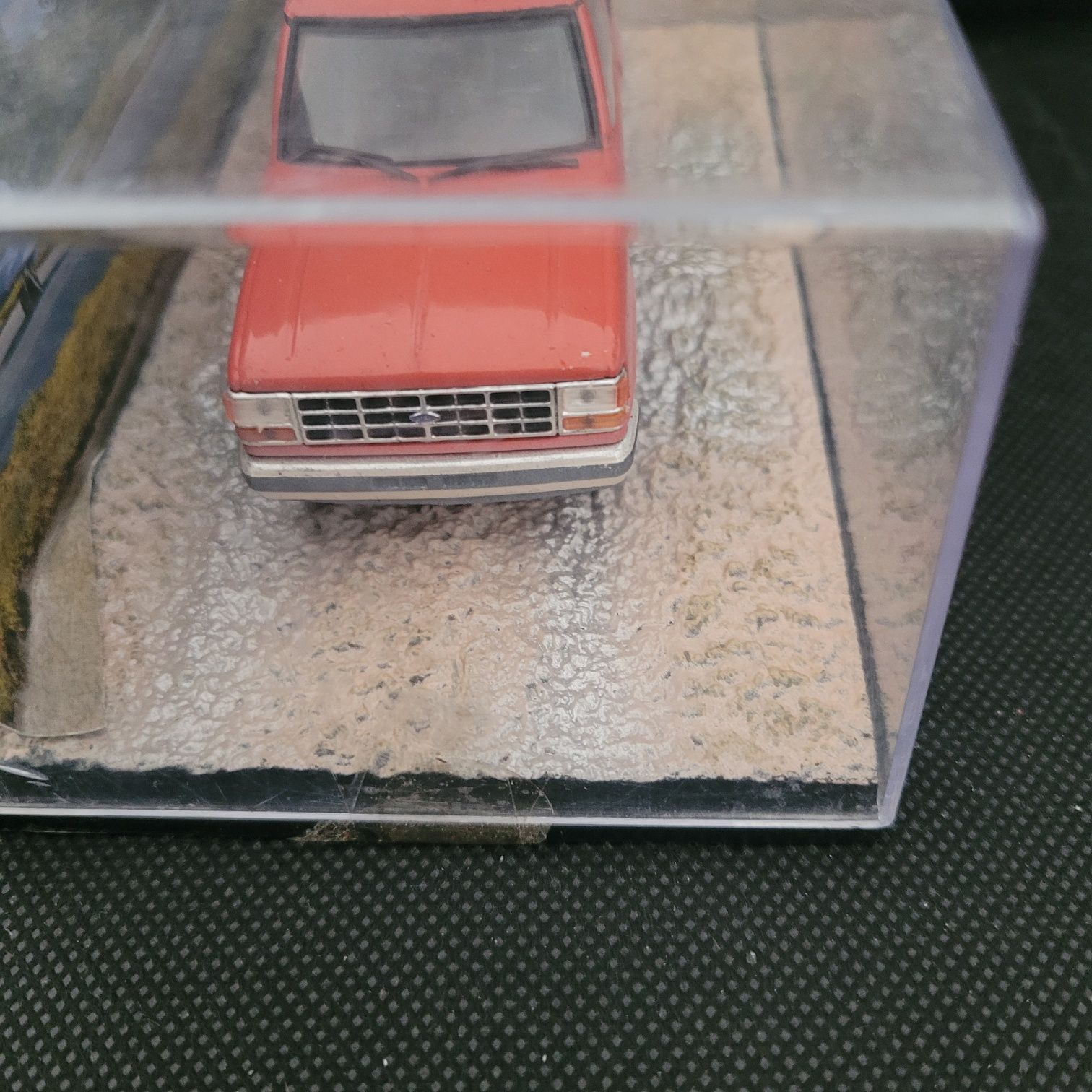 Carro miniatura Ford